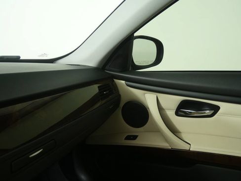 Used 2011 BMW 328i Coupe RWD image 18