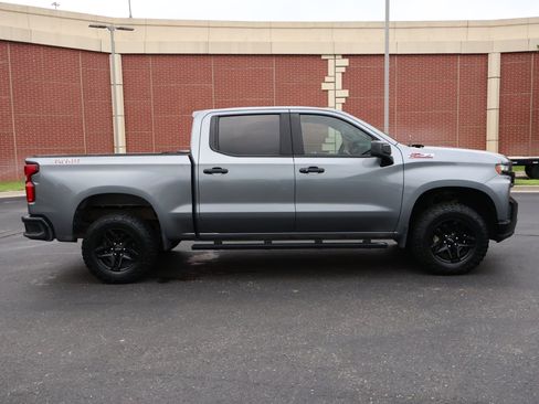 Used 2021 Chevrolet Silverado 1500 LT Trail Boss w/ LPO, Dark Essentials Package AWD/4WD image 34