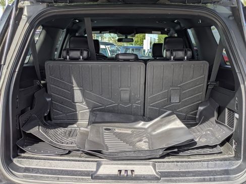 Used 2019 Ford Expedition Max XLT w/ Equipment Group 201A image 15