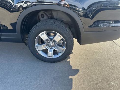 New 2025 Honda Ridgeline RTL image 17