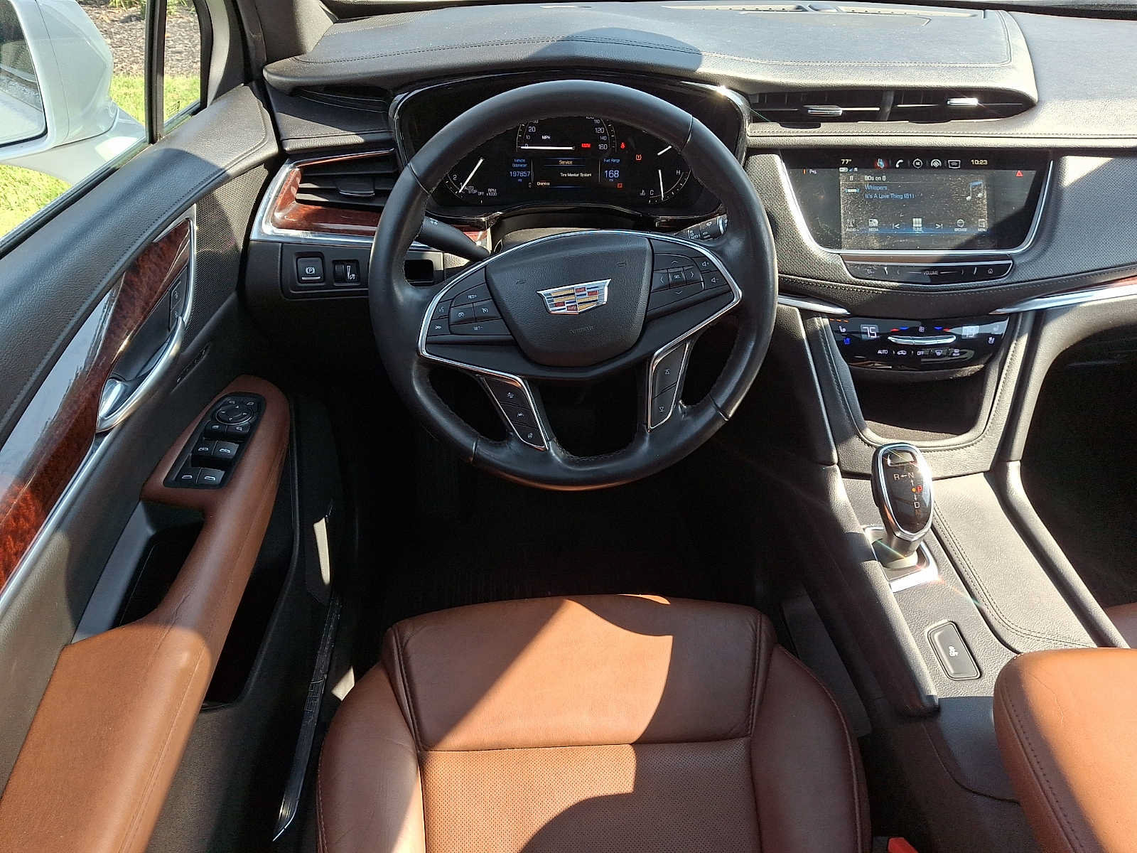 Used 2019 Cadillac XT5 Luxury FWD image 11