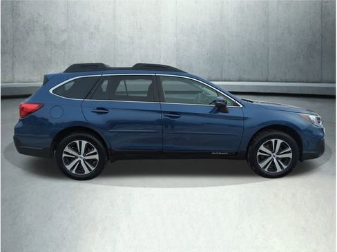 Used 2019 Subaru Outback 2.5i Limited image 7