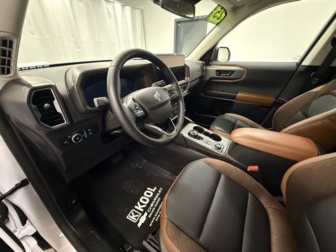 Used 2025 Ford Bronco Sport Outer Banks w/ Outer Banks Tech Package+ image 11