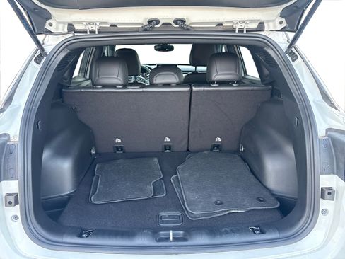 Used 2024 Jeep Compass Limited image 11