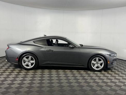 Used 2026 Ford Mustang Premium RWD image 7