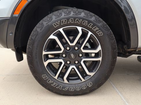 Certified 2024 Ford Ranger Lariat w/ FX4 Off-Road Package AWD/4WD image 10