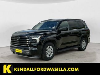 Used 2025 Toyota Sequoia SR5 w/ SR5 Premium Package AWD/4WD video 1