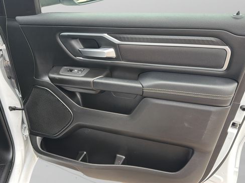 Used 2025 RAM 1500 Big Horn AWD/4WD image 9