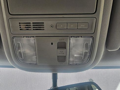 Used 2017 Honda Ridgeline RTL-T image 25