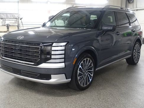 Used 2026 Hyundai Palisade Calligraphy AWD/4WD image 3