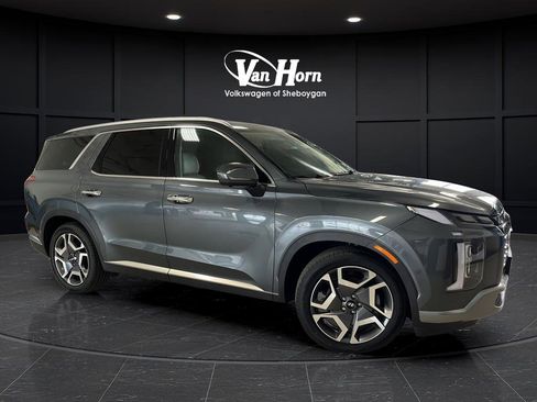 Used 2024 Hyundai Palisade Limited AWD/4WD image 1