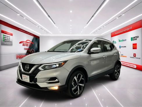 Used 2022 Nissan Rogue Sport SL w/ Premium Package AWD/4WD image 4