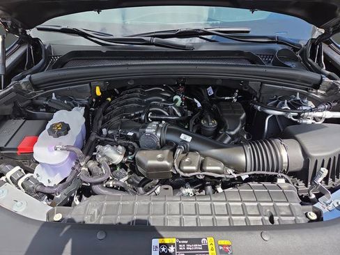 New 2025 Jeep Grand Cherokee L Limited w/ Luxury Tech Group II image 47