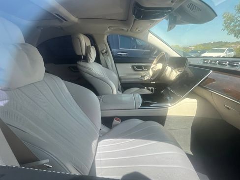 Used 2023 Mercedes-Benz S 500 4MATIC image 10