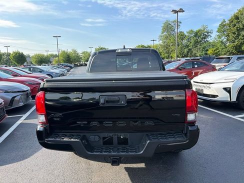 Certified 2023 Toyota Tacoma 4x4 Double Cab w/ Trail Edition image 7