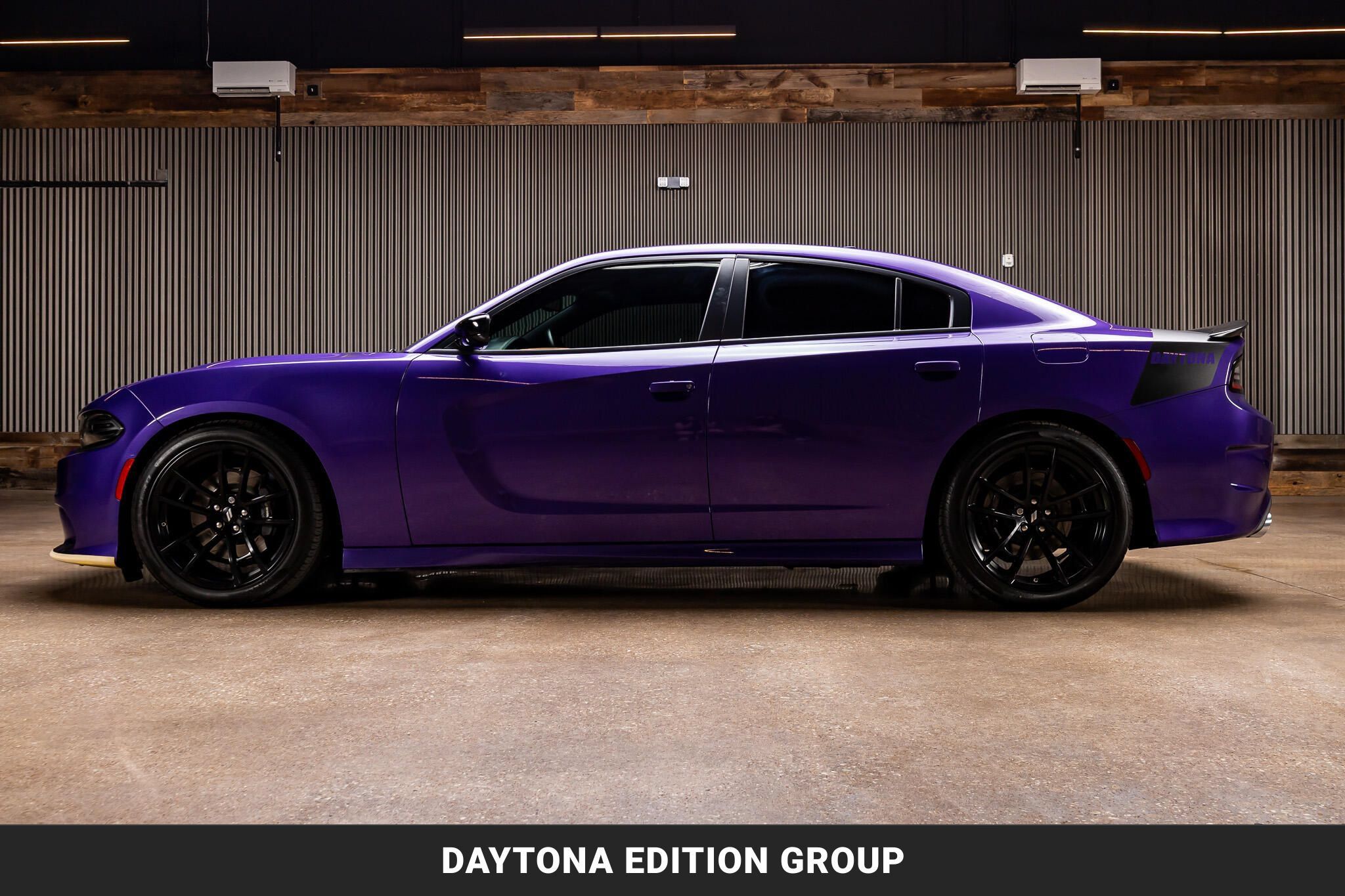 Used 2023 Dodge Charger Scat Pack w/ Daytona Edition Group RWD image 5