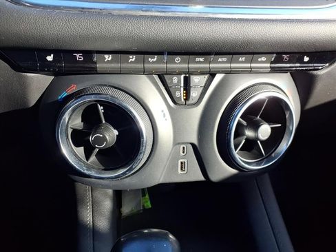 Used 2021 Chevrolet Blazer LT w/ Sound & Technology Package image 19