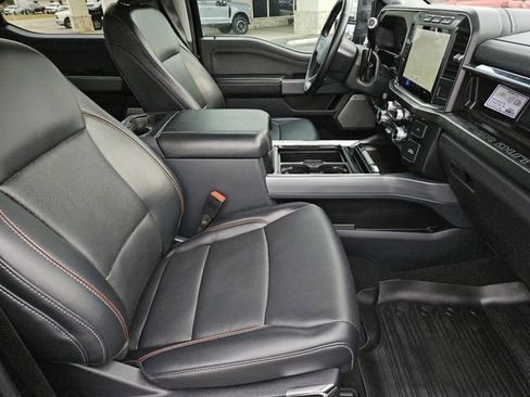 Used 2024 Ford F250 Lariat w/ FX4 Off-Road Package image 34