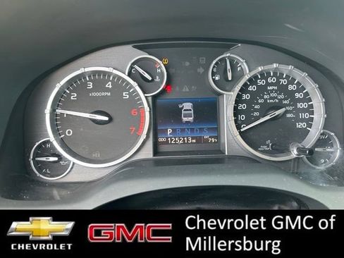 Used 2016 Toyota Tundra SR5 w/ SR5 Upgrade Package AWD/4WD image 18