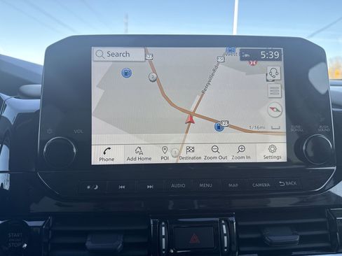 Used 2025 Nissan Pathfinder SL w/ SL Premium Package image 31