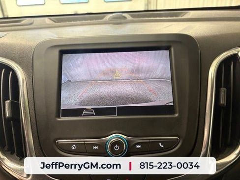Used 2024 Chevrolet Equinox LT FWD image 19