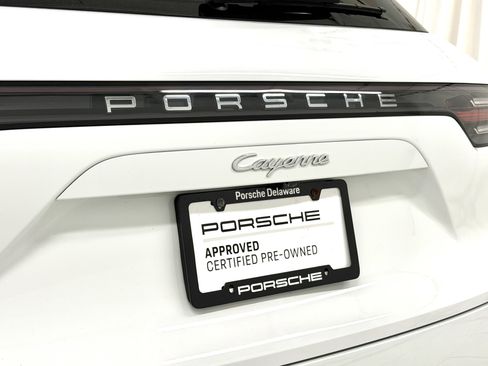 Certified 2023 Porsche Cayenne AWD/4WD image 64