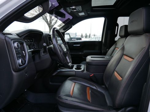 Used 2022 GMC Sierra 1500 AT4 image 9