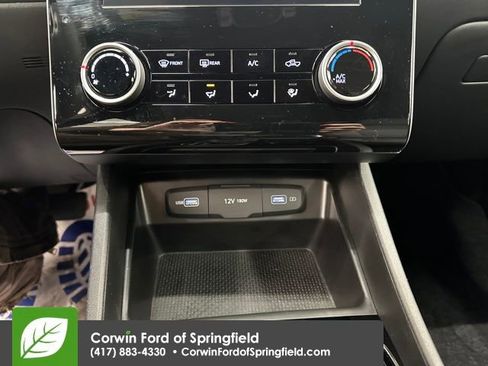 Used 2024 Hyundai Santa Cruz SE image 23