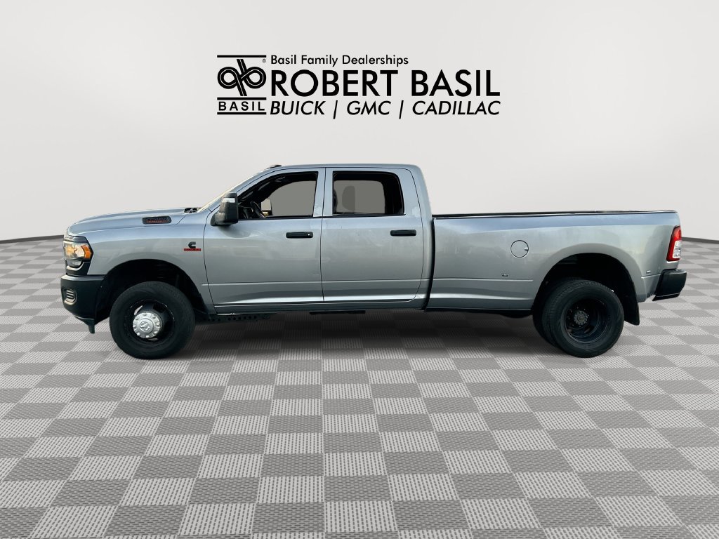 Used 2024 RAM 3500 Tradesman AWD/4WD image 5