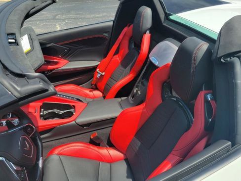 Used 2024 Chevrolet Corvette Z06 w/ Z07 Performance Package RWD image 56