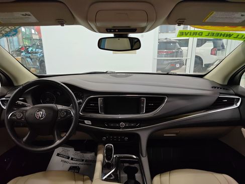 Used 2021 Buick Enclave Essence w/ Sound and Sites Package AWD/4WD image 32