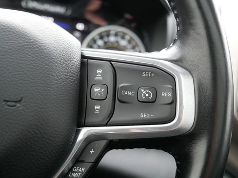 Used 2022 RAM 1500 Laramie image 28