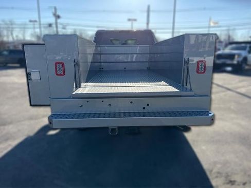 New 2026 GMC Sierra 2500 Pro w/ Convenience Package image 13