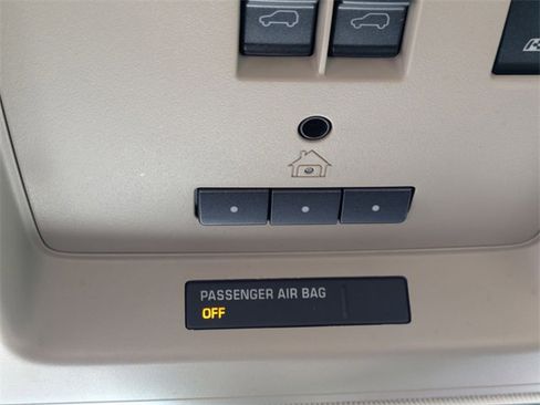 Used 2018 GMC Sierra 1500 SLT image 27