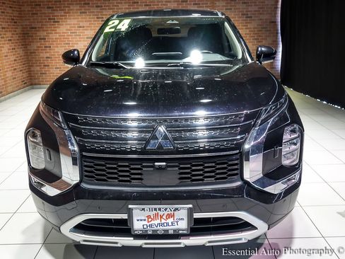 Used 2024 Mitsubishi Outlander SE AWD/4WD image 7