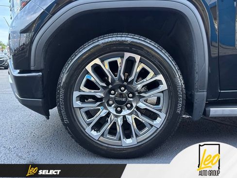Used 2024 GMC Sierra 1500 Denali Ultimate AWD/4WD image 16