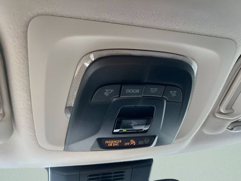Used 2026 Toyota Corolla LE FWD image 28