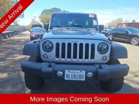 Used 2017 Jeep Wrangler Unlimited Sport w/ Quick Order Package 24S AWD/4WD image 2