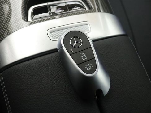 New 2026 Mercedes-Benz CLE 300 4MATIC Cabriolet image 14