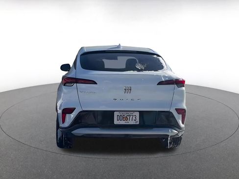 Used 2025 Buick Envista Sport Touring image 12