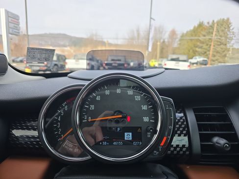 Used 2020 MINI Cooper S image 25