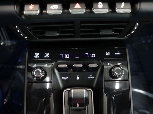 Used 2025 Porsche 911 Carrera 4 GTS image 22