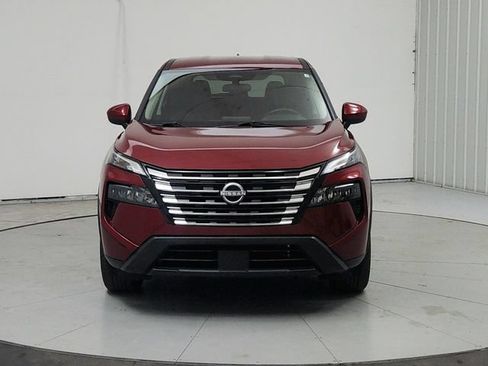 Used 2026 Nissan Rogue SV FWD image 3