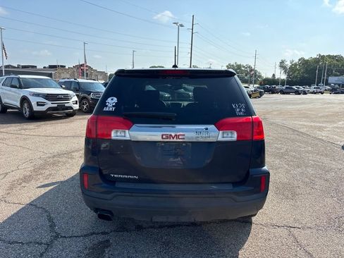 Used 2017 GMC Terrain SLE FWD image 6