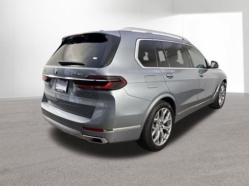 Used 2025 BMW X7 xDrive40i w/ Premium Package AWD/4WD image 37