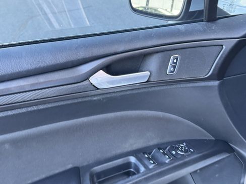 Used 2018 Ford Fusion S w/ Equipment Group 101A image 17