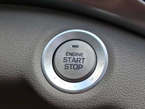 Used 2020 Hyundai Elantra Value Edition FWD image 23