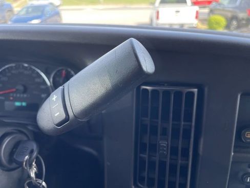 Used 2024 GMC Savana 2500 w/ Driver Convenience Package image 20