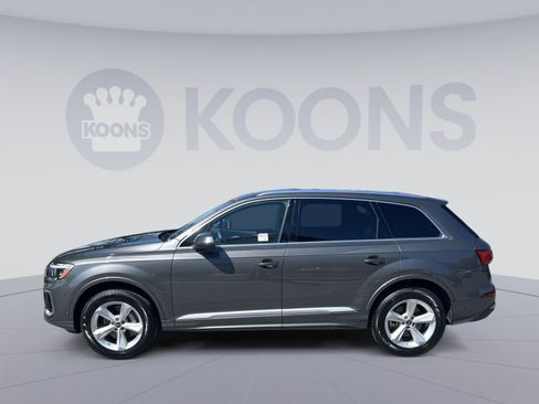 Used 2025 Audi Q7 2.0T Premium w/ Convenience Package AWD/4WD image 2