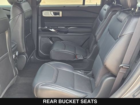 Used 2023 Ford Explorer ST w/ Equipment Group 401A AWD/4WD image 17